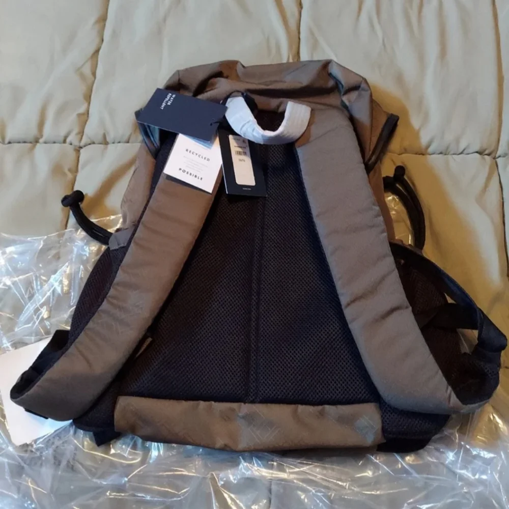 TOMMY HILFIGER MOCHILA SIGNATURE FLAP BACKPACK BNWT - RETIRED $200 1 Left!